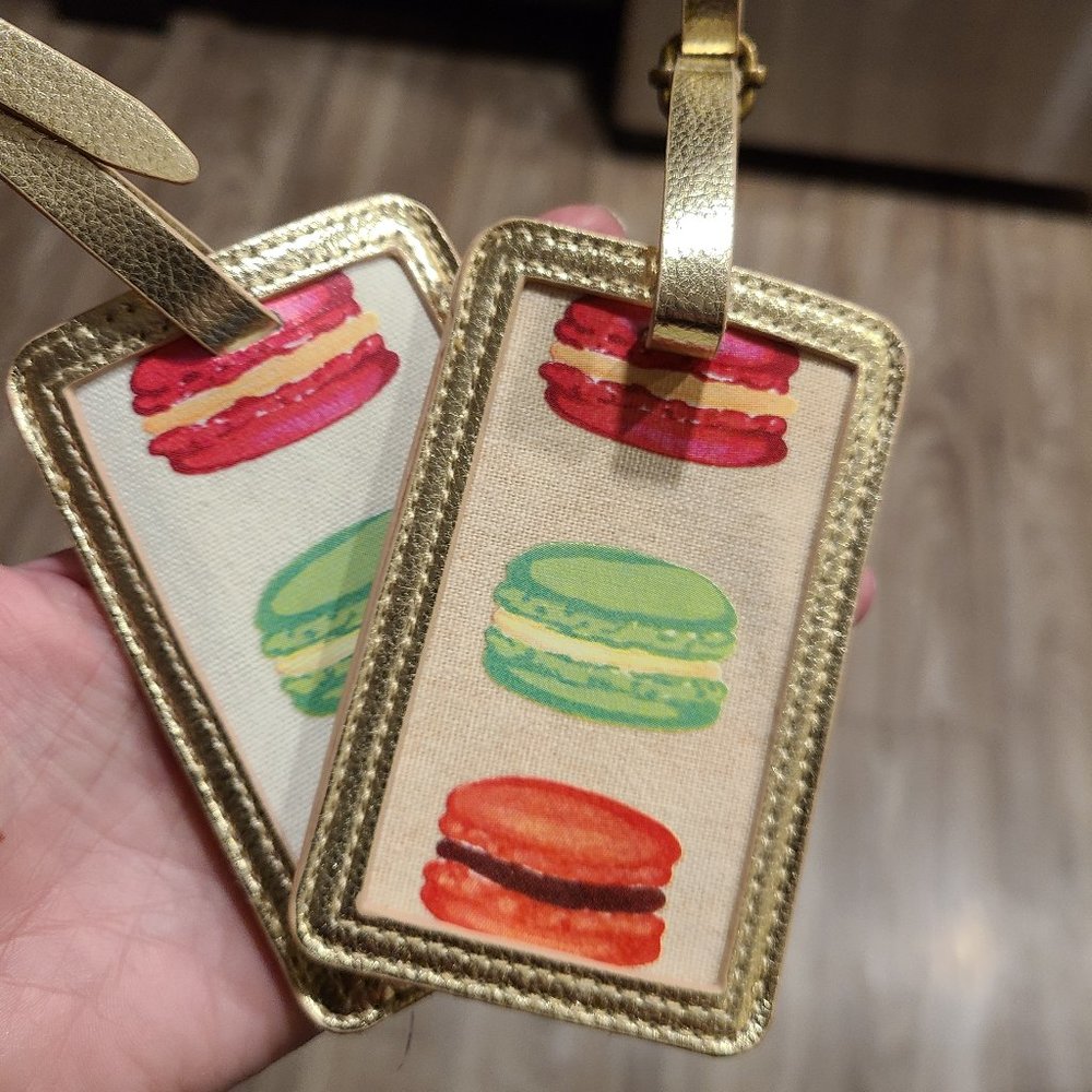 "Tearoom Luggage" luggage tags (set of 2)